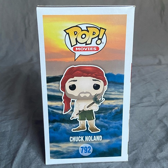Chuck Noland Funko Pop #792 - Picture 4 of 5
